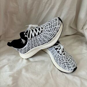 NEW APL Techloom Zipline Shoes